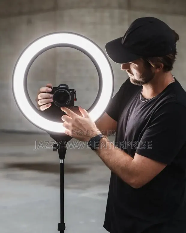 Ring Light 18 Inches · Photo 1