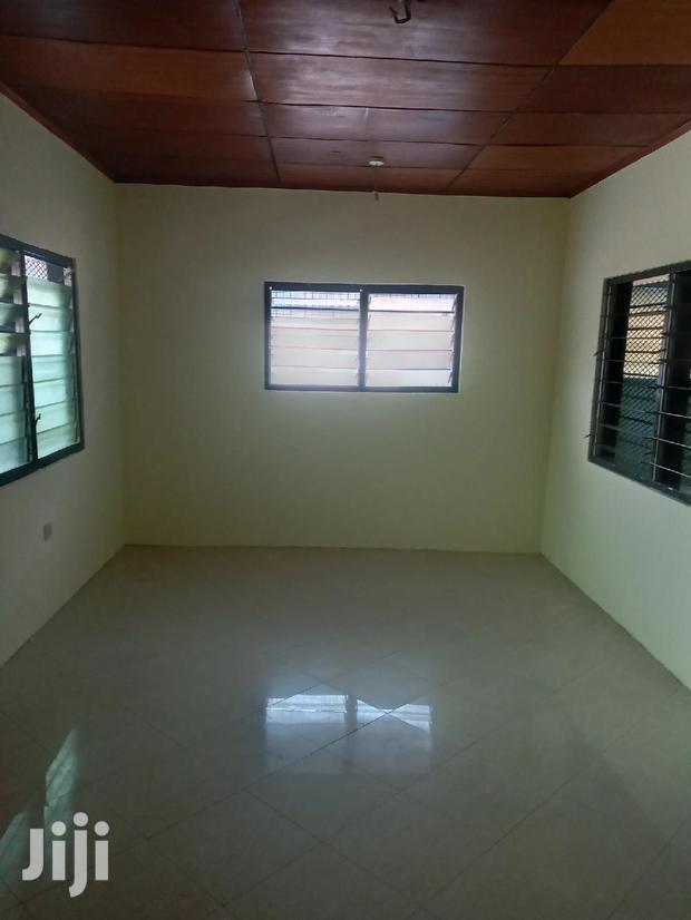 Extreme Chamber and Hall S/C Dansoman