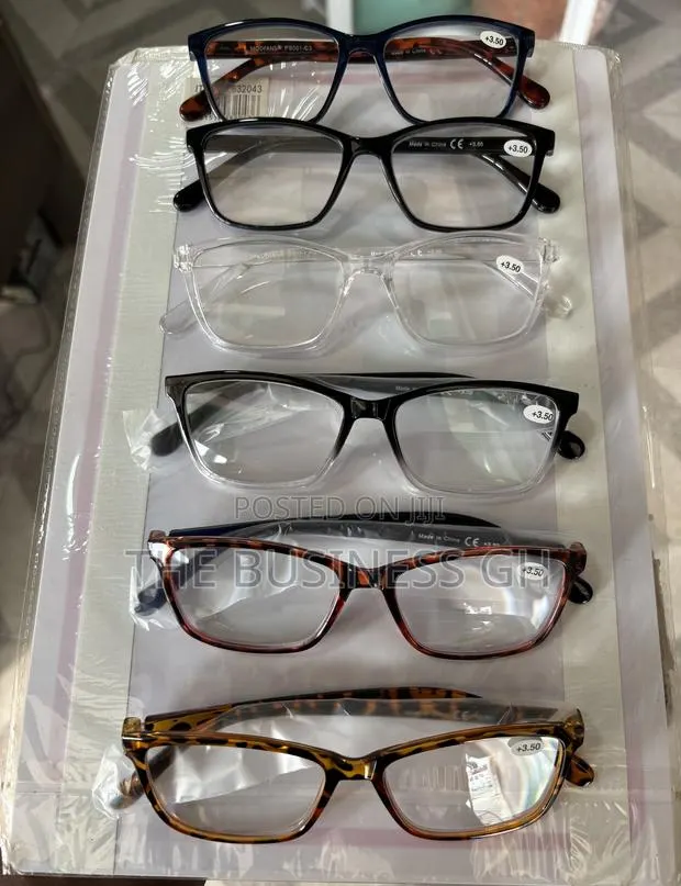 +3.50 , +4.0 Reading Glasses · Photo 1