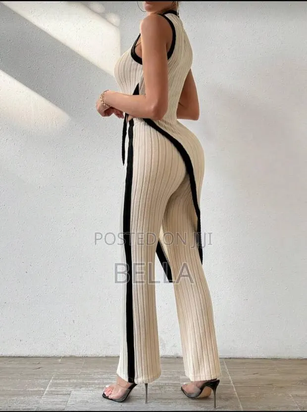 2 Pieces Set Hem Vest Flared Pants. · Photo 1