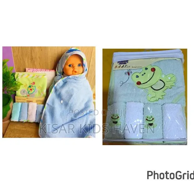 Baby Hooded Towel With 4 Pieces Washcloths · Photo 1