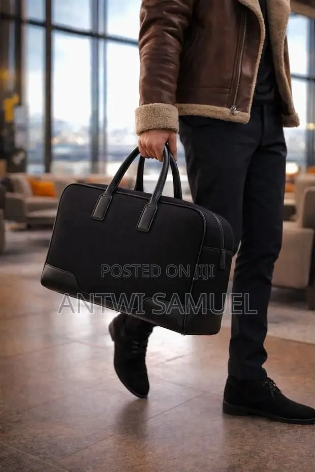 Quality Suitcases · Photo 1