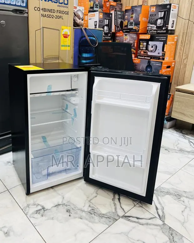 Purchase Authentic Pearl 80l 1 Door Table Top Fridge(Pf-109-2b)Mirror · Photo 1