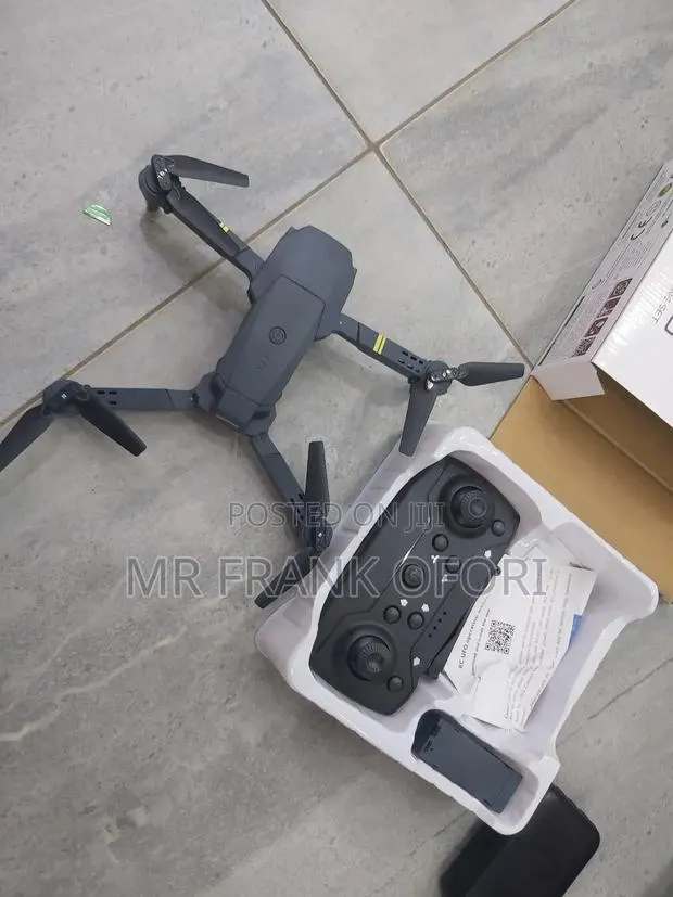 Drone E998 Pro Micro Foldable Drone Set · Photo 1
