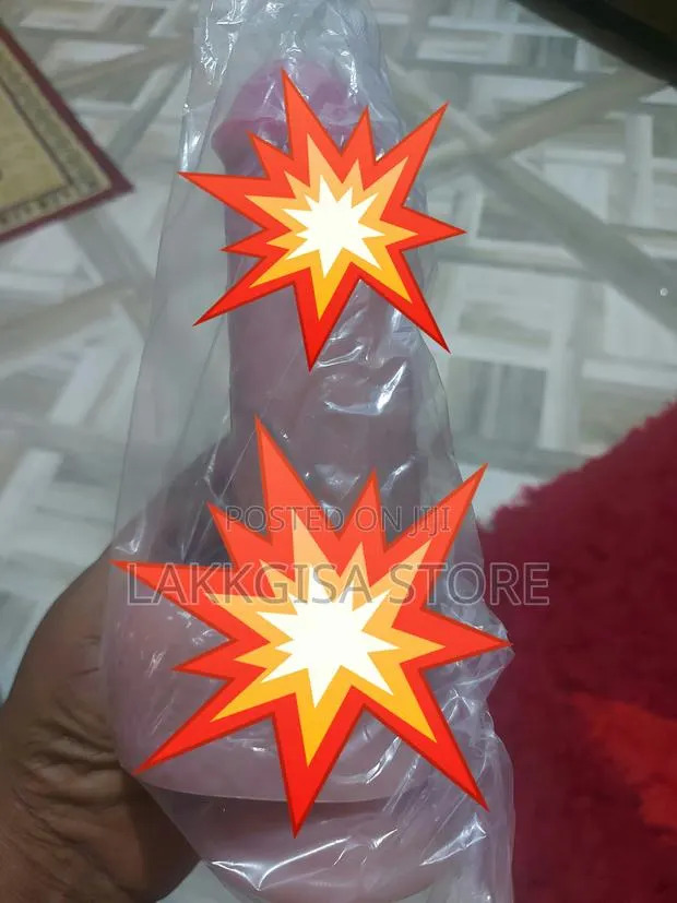 Big Silicone Dildo · Photo 1
