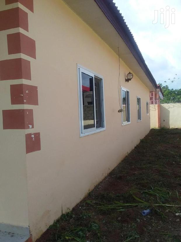 3bdrm House in 3 Bedrooms Detached for Sale · Photo 3