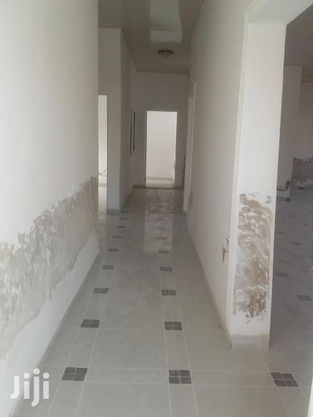 3bdrm House in 3 Bedrooms Detached for Sale · Photo 7