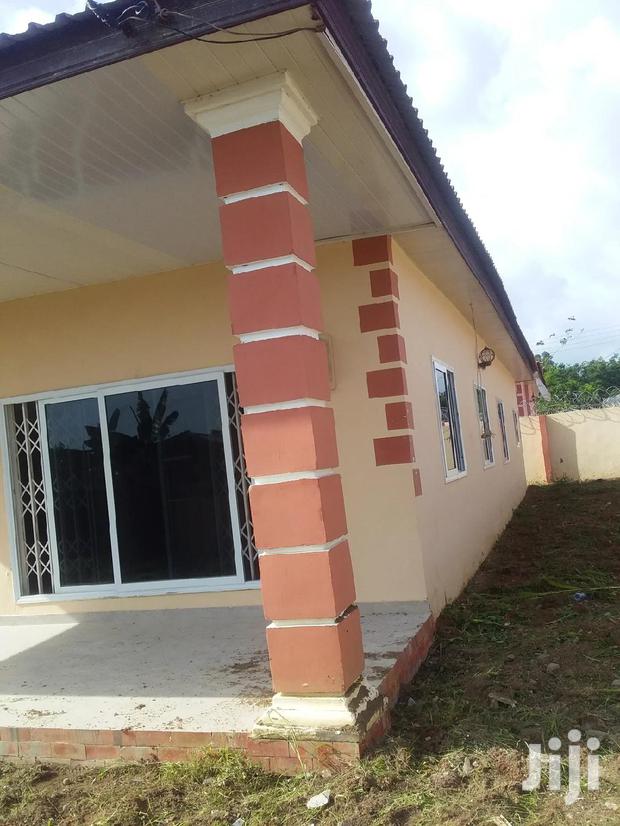 3bdrm House in 3 Bedrooms Detached for Sale