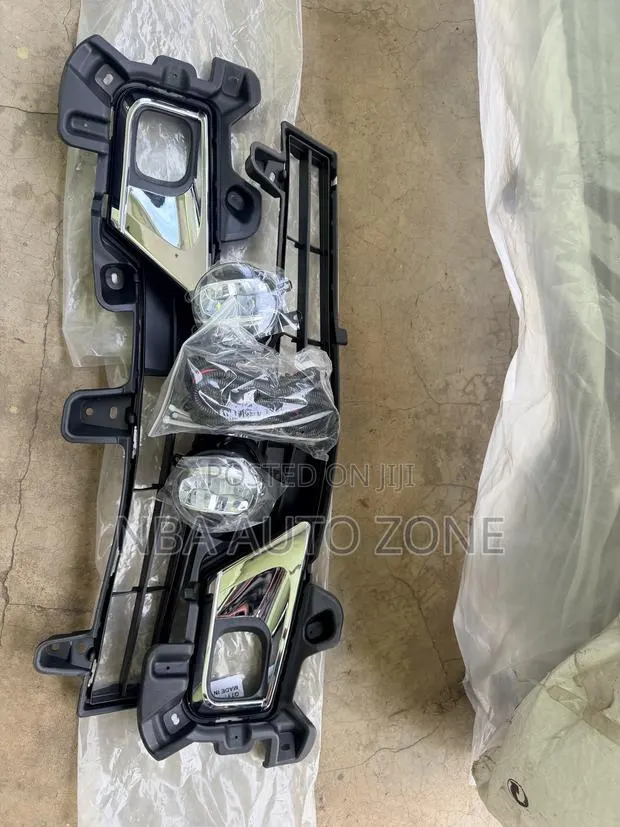 Toyota Land Cruiser 2018-2022 Full Led Fog Light and Covers · Photo 1