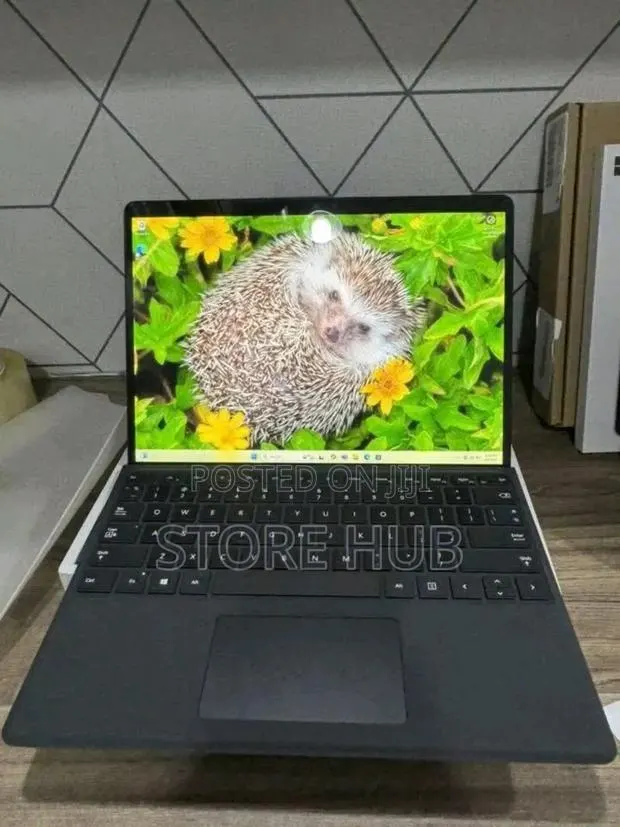 New Laptop Microsoft Surface Pro 8 32GB Intel Core i7 SSD 1T · Photo 1