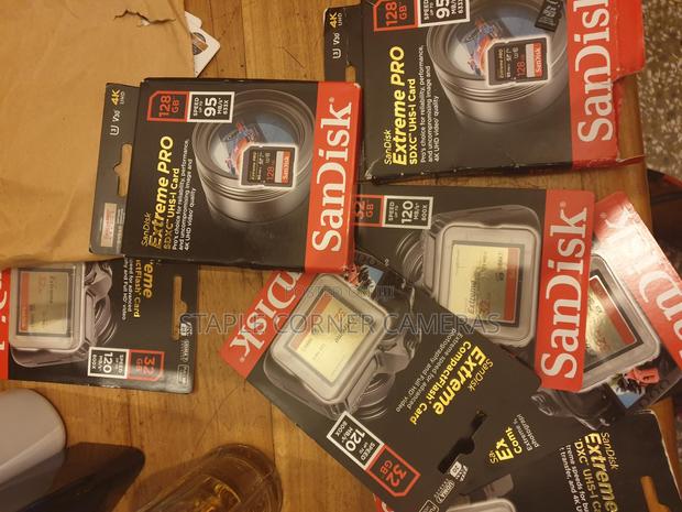 CF And SD Cards Various Sizes · Photo 3