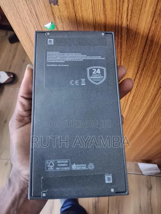 New Samsung Galaxy S25 Ultra 256 GB Gray · Photo 3