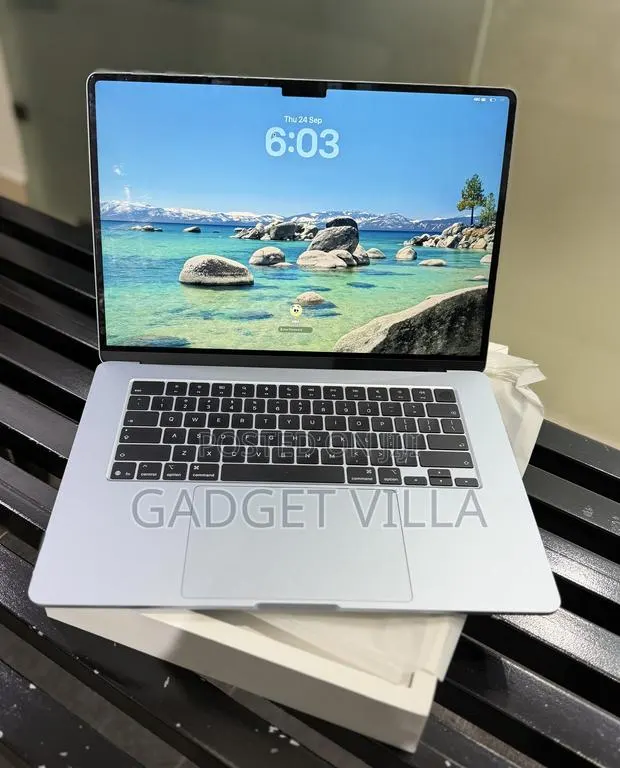 Laptop Apple MacBook Air 2026 M5 16GB Apple M5 SSD 512GB · Photo 1