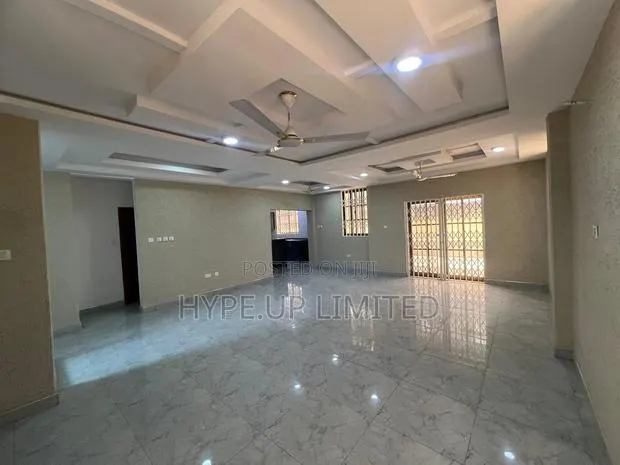 Furnished 5bdrm House in Cape Coast Metropolitan for sale · Photo 1