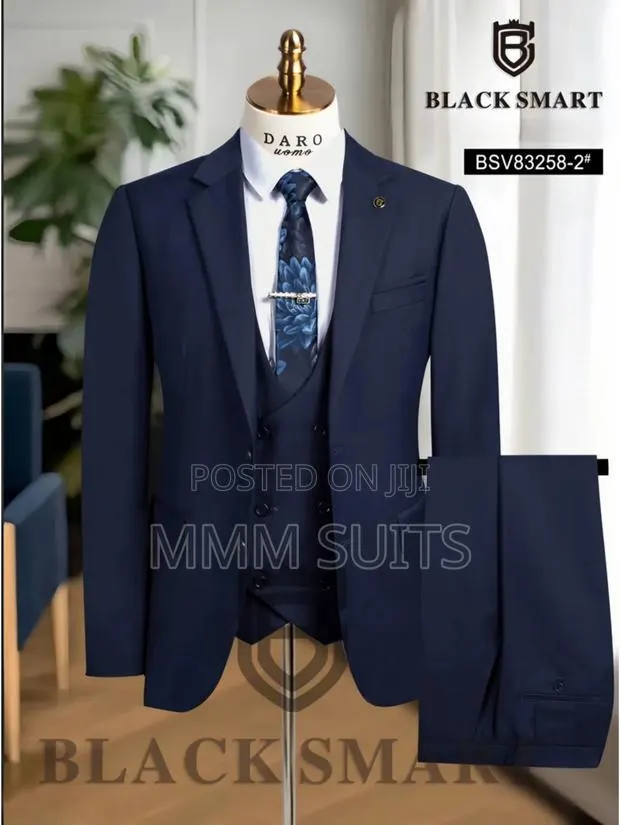 Elegant And Formal 2-buttoned 3-piece Men Suit In Blue-black · Photo 1