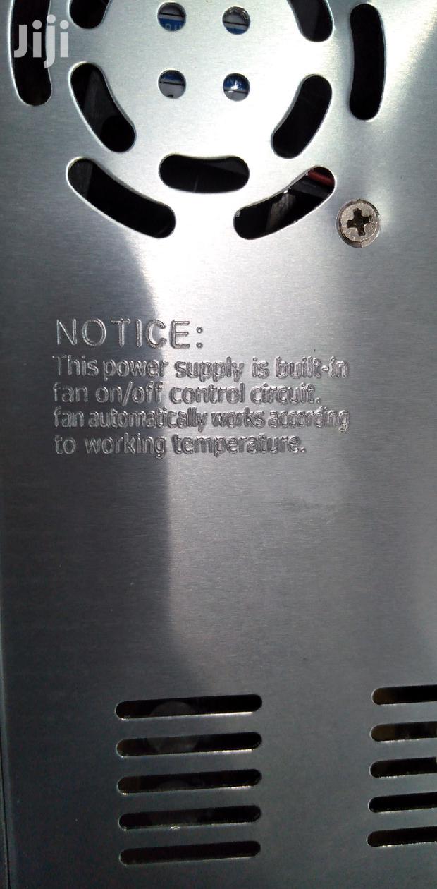 12V 30A Power Supply · Photo 4