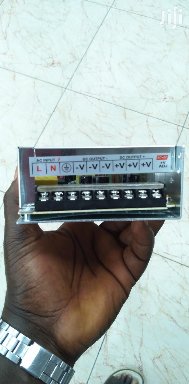 12V 20A Power Supply · Photo 2