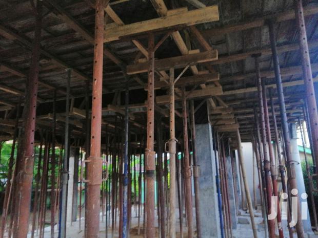 Props/Bamboo/Acrojack/Poles/Bambu/Support/Poles/Jack · Photo 1