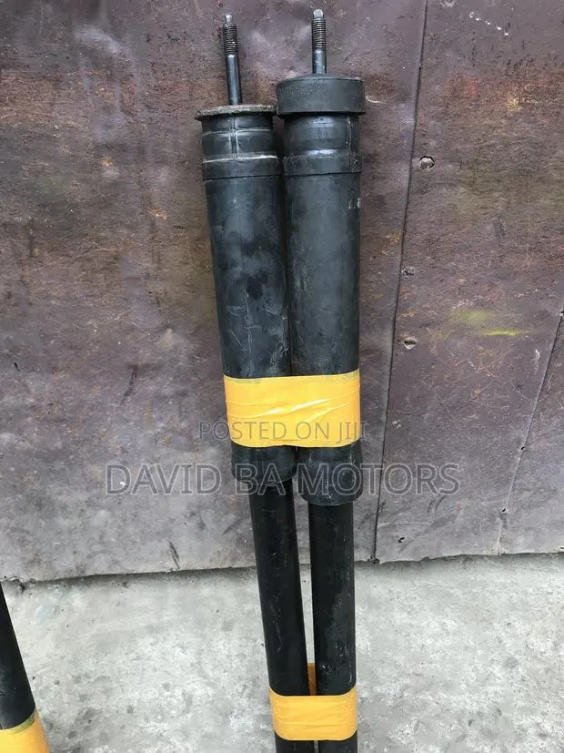Toyota Yaris Back Shocks 4*4 Type Available · Photo 1