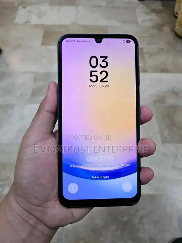 New Samsung Galaxy A25 128 GB Black · Photo 1