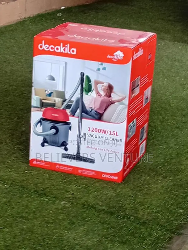 Home Cleaning Vacuum Cleaner With Long Power Cord · Photo 1
