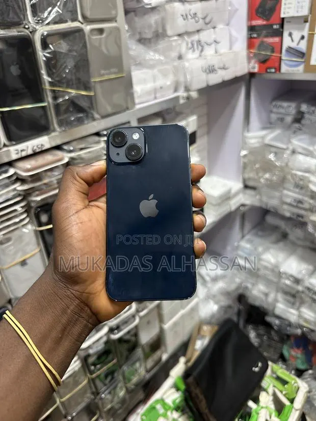 Apple iPhone 14 128 GB Black · Photo 1