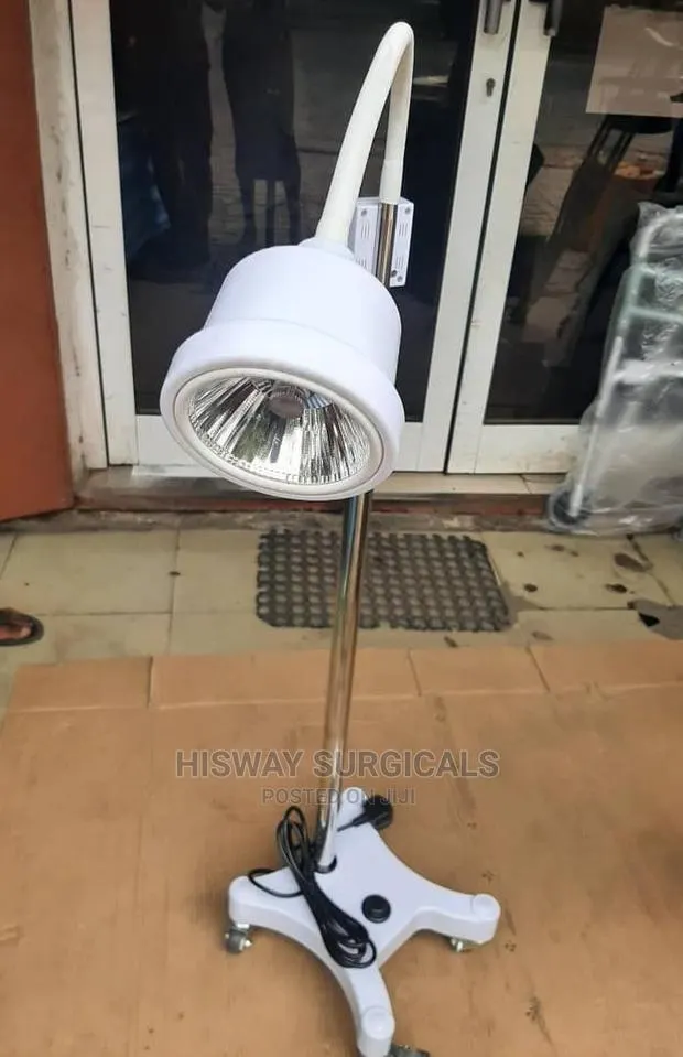Examination Lamp · Photo 1