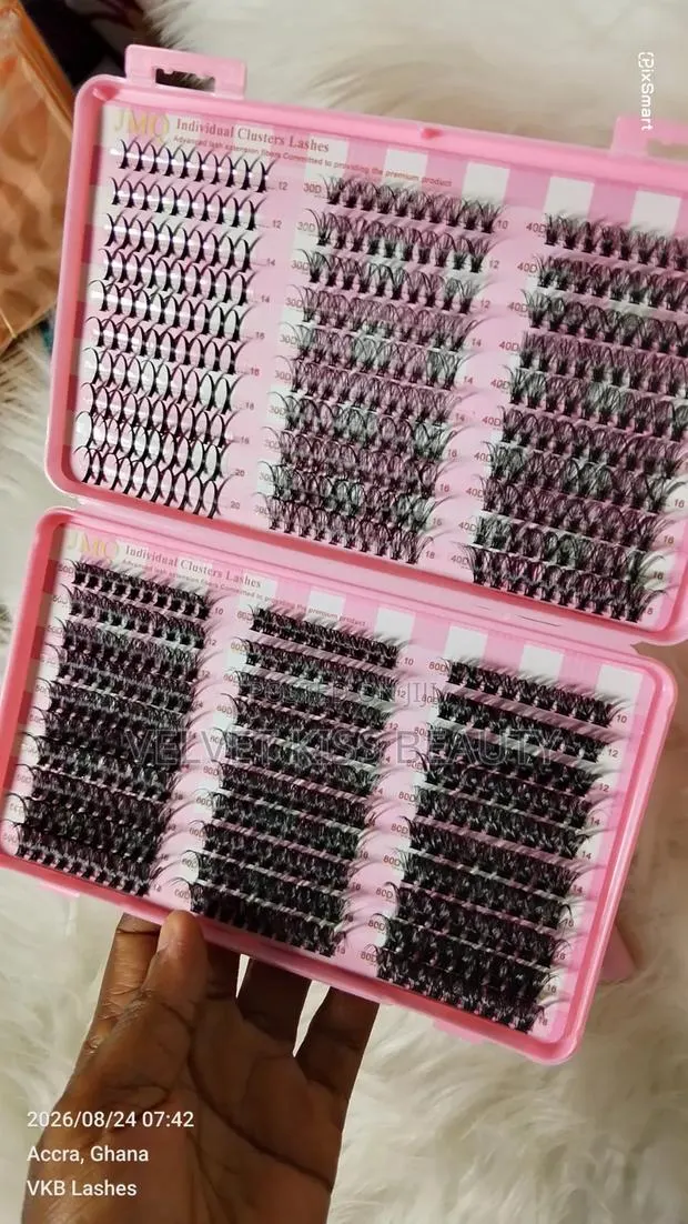 Spiky/Whispy Cluster Lash Set · Photo 1