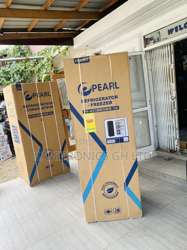 Get New Pearl PF-433BBGWD-1A 309L Fridge 309L 2-Door Bottom-Mount · Photo 1