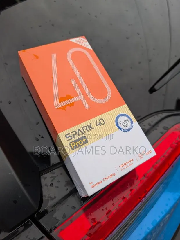 New Tecno Spark 40 Pro+ 256 GB Black · Photo 1