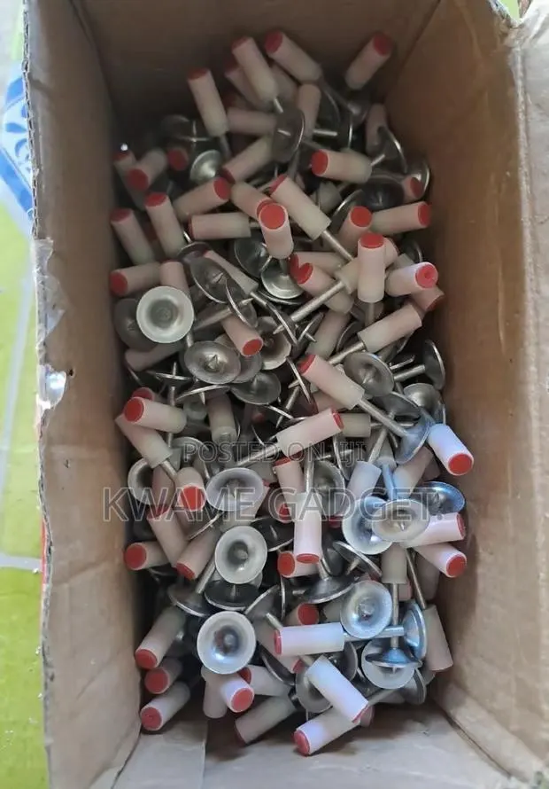 Nail Gun Nails 200 Pieces · Photo 1