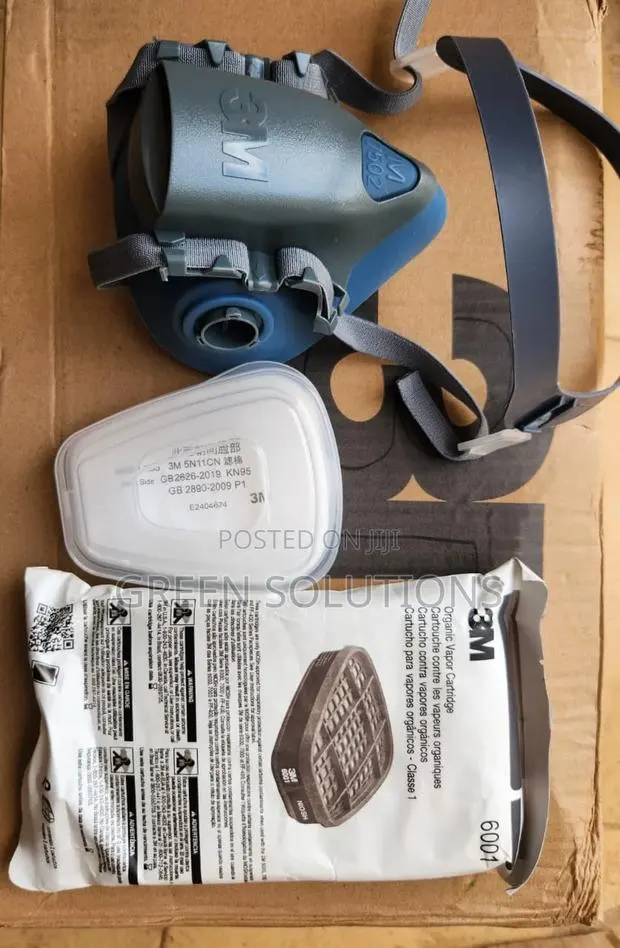 Original 3m Half Face Mask With Organic Vapor Catridge · Photo 1