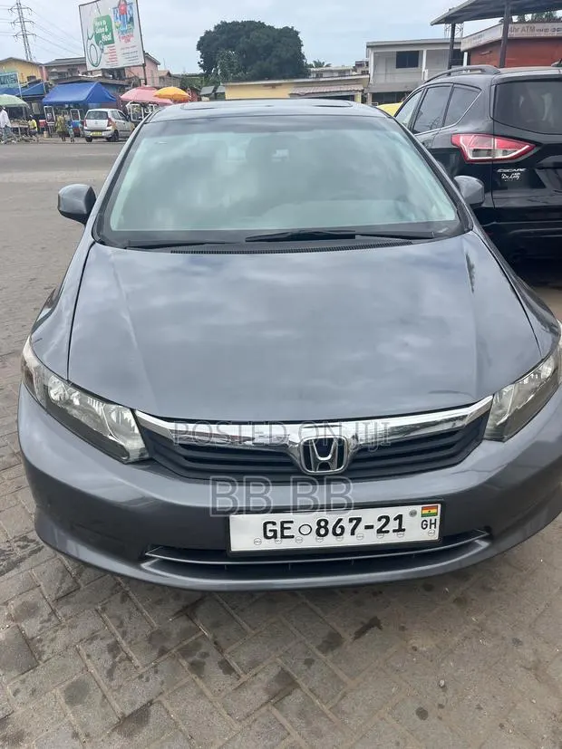 Honda Civic 2012 Gray · Photo 1