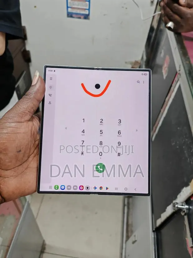 Samsung Galaxy Z Fold6 256 GB Rose Gold · Photo 1