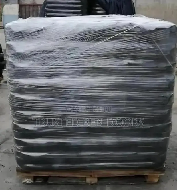 Black Iron Oxide Colour Pigment Available at Wholesale Price · Photo 1