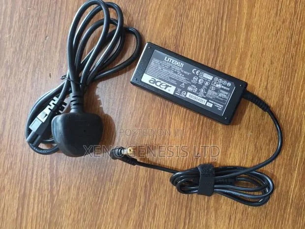 Acer Aspire 19v 3.42a Charger · Photo 1