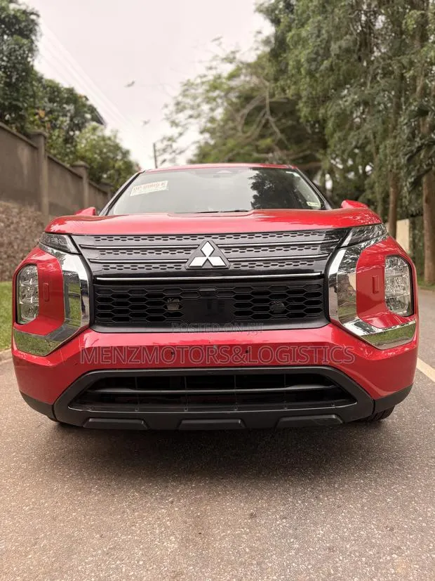 Mitsubishi Outlander ES 2024 Red · Photo 1