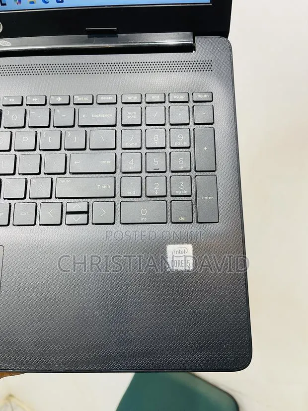 Laptop HP 15-dw3031 8GB Intel Core i5 SSD 512GB · Photo 1