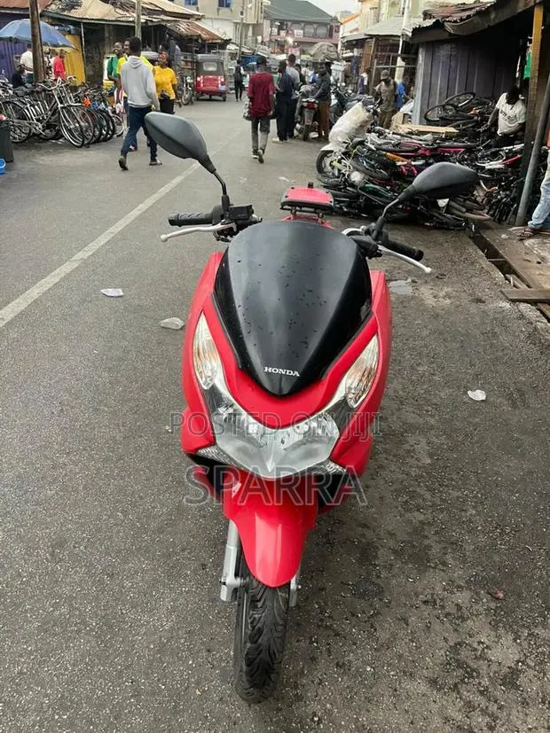 Honda 2020 Red · Photo 1