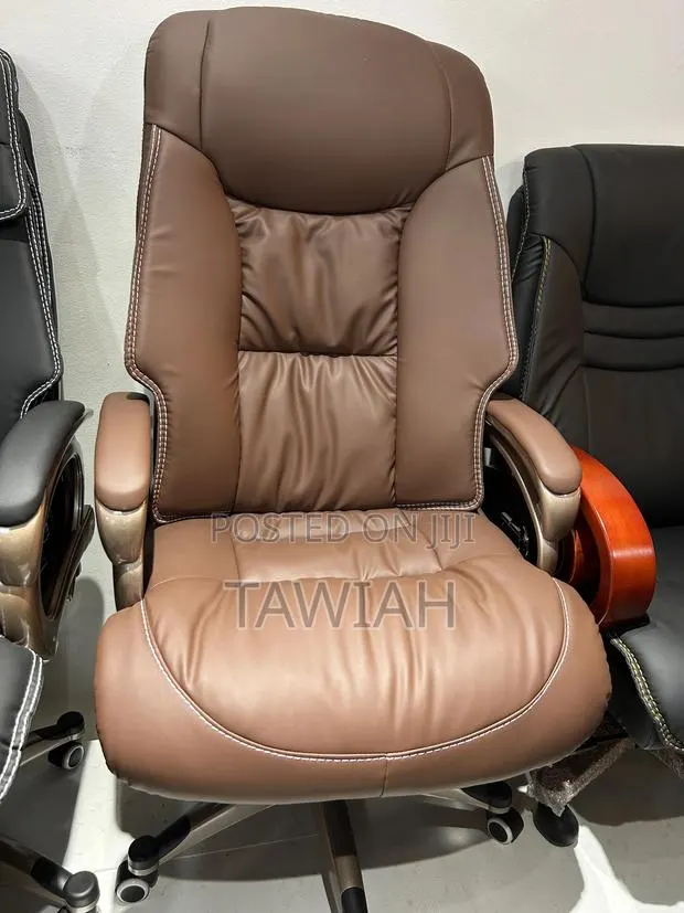 Office Chair · Photo 1