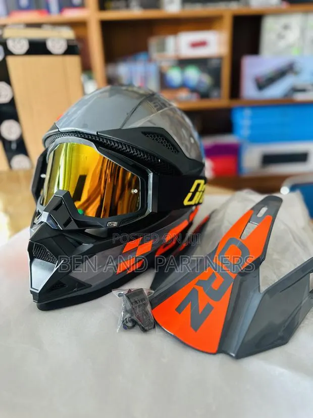Orz Motorcycle Helmet New In Box · Photo 1