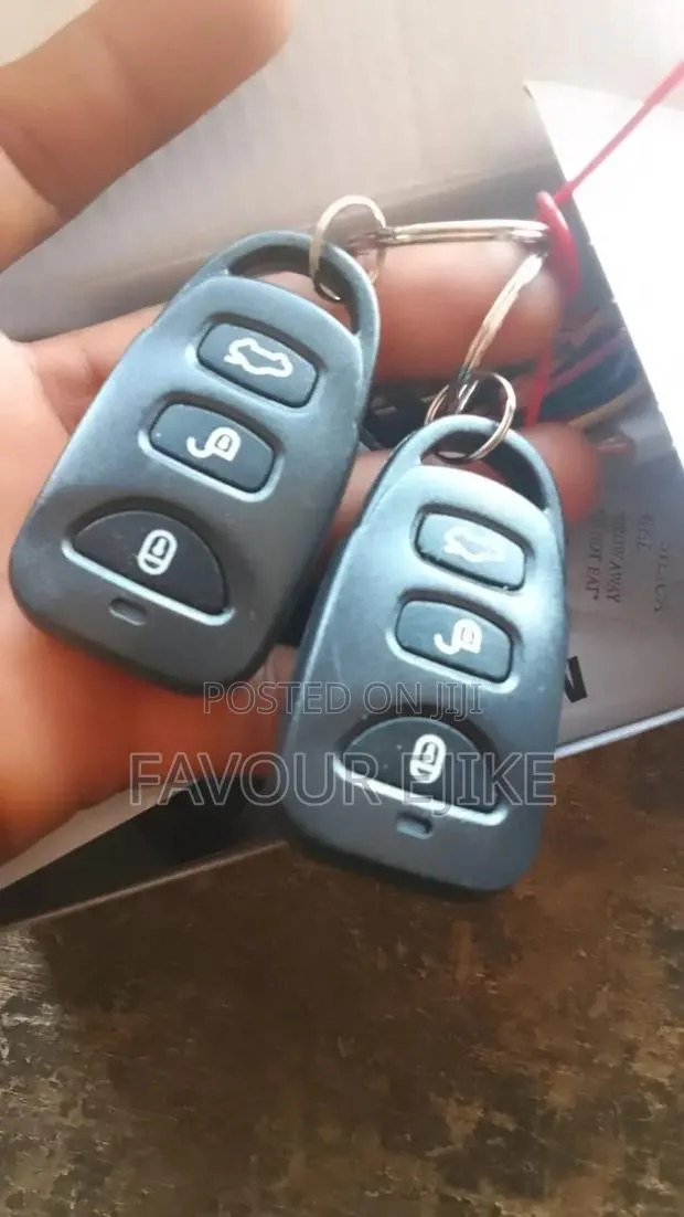 Keyless Remote · Photo 1