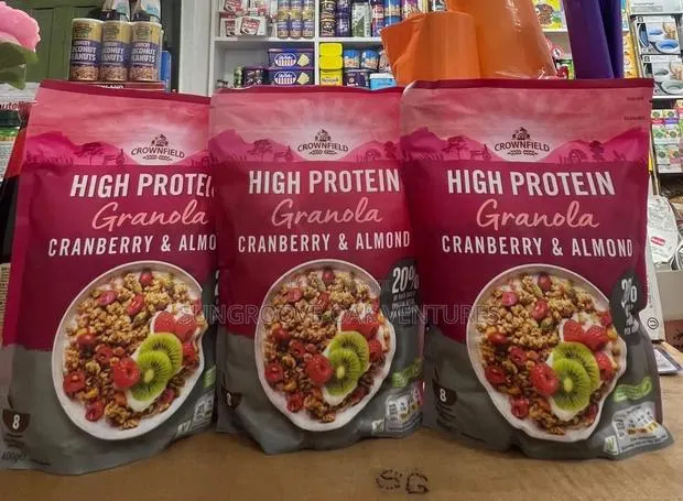 Crownfield High Protein Granola 400g · Photo 1