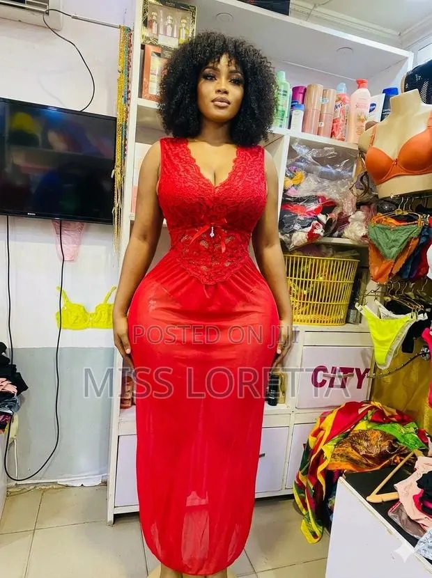 Maxi Lingerie Set (Long) · Photo 1
