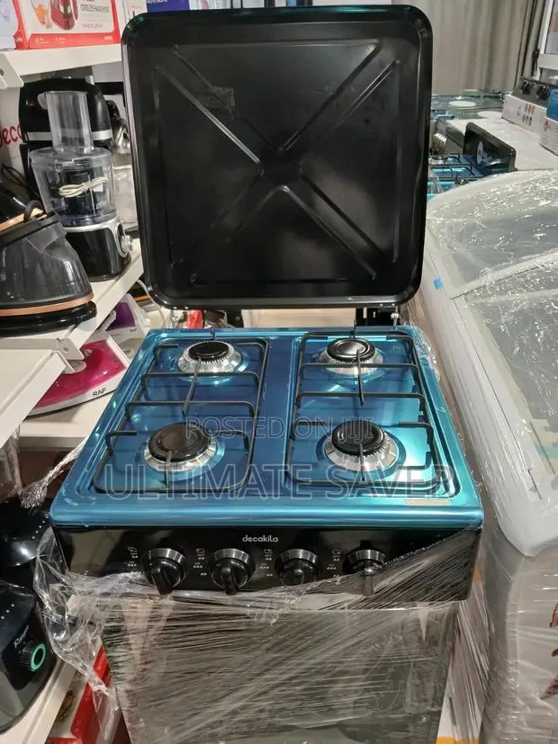 Gas Cooker With Shelves · Photo 1