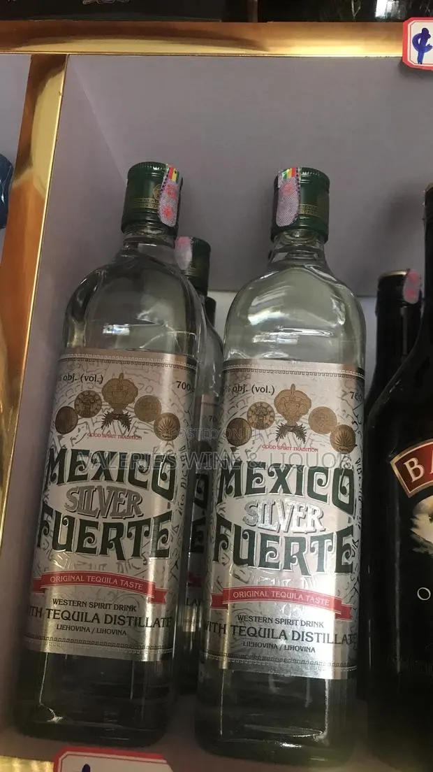 Mexico Silver Fuerte Tequila · Photo 1