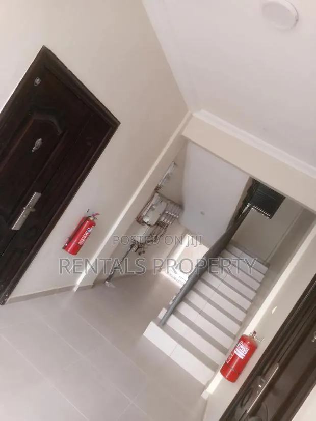 2bdrm Block of Flats in Oyarifa for rent