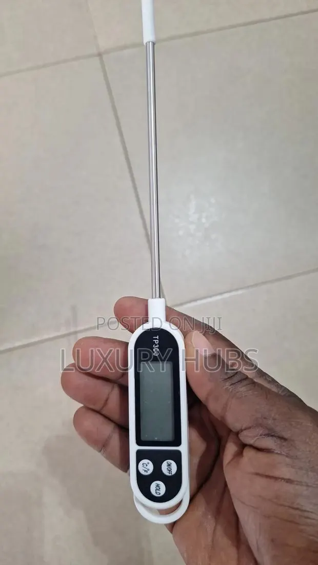 Auto Shut-Off Digital Display Food Thermometer · Photo 1