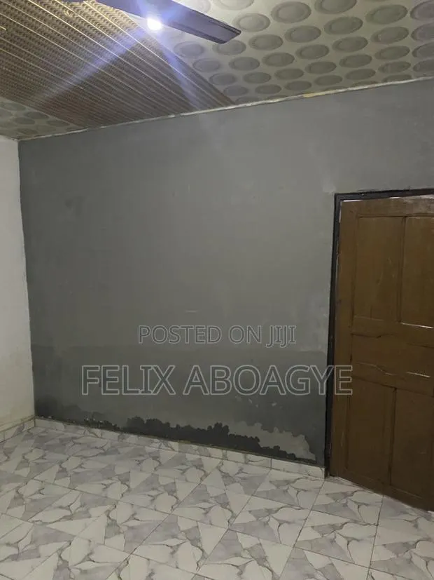 1bdrm Room & Parlour in Belinda Estate, Olebu for rent · Photo 1