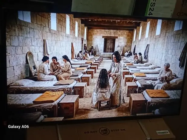 Samsung 43-Inch Digital Led Entertainment Tv · Photo 1